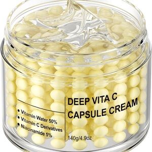 💧 Vitamin C Capsule Cream – Glow & Hydrate Daily! ✨
